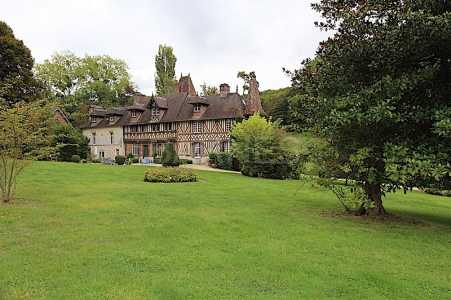 Propriété de caractère LISIEUX - Ref M-74387
